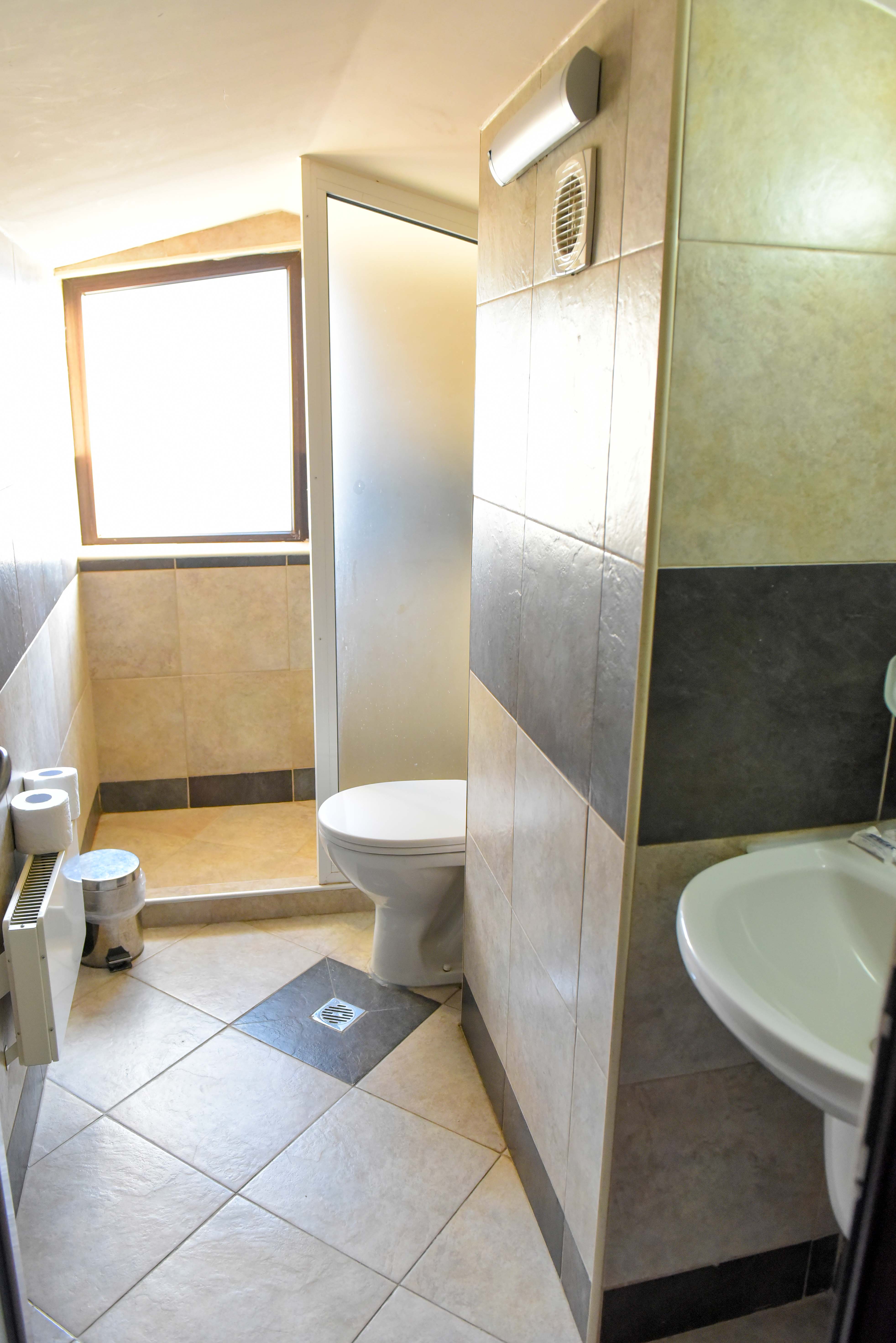 Tiara Holidays - Royal Bansko Apartments - Studio Bathroom